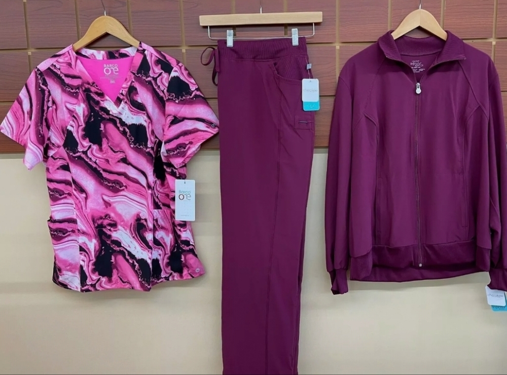 Nursing scrub set xxl Marble top, Jacket and pants 2x